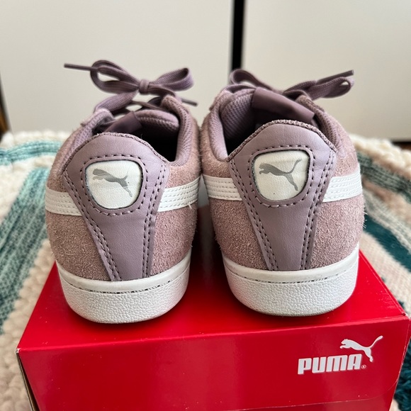 PUMA Ladies Vikky Suede Sneakers - Picture 5 of 7